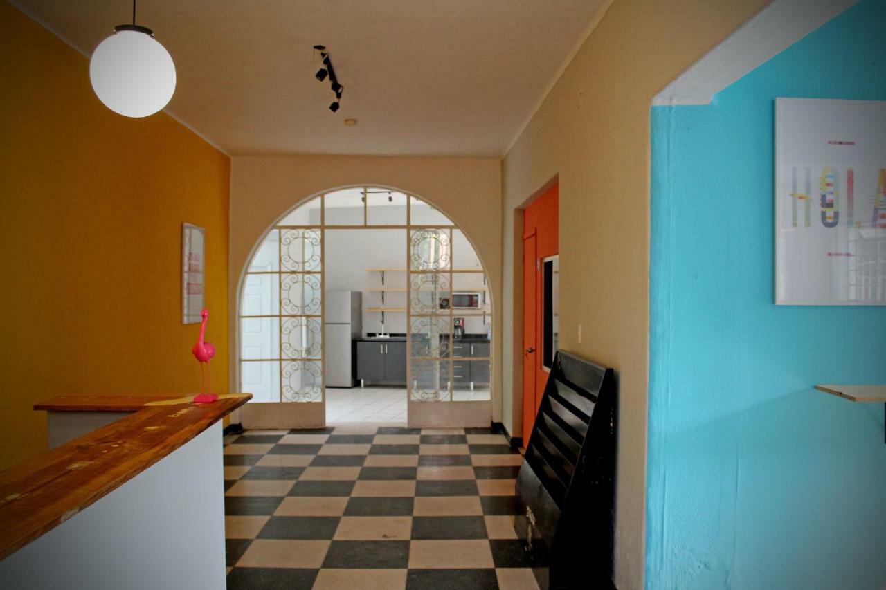 Hostal Americana Guadalajara Esterno foto