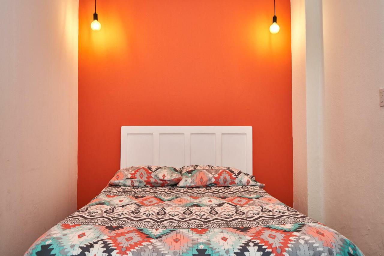 Hostal Americana Guadalajara Esterno foto