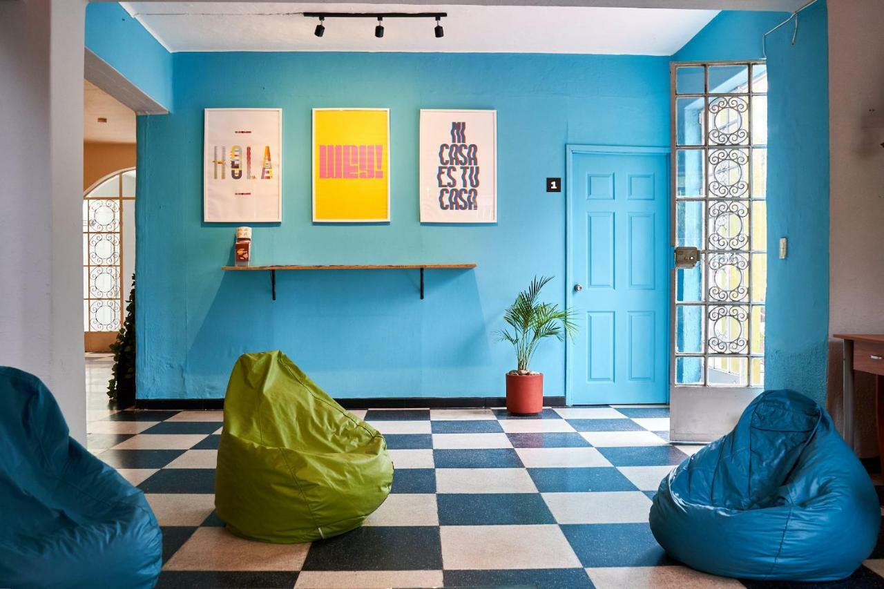 Hostal Americana Guadalajara Esterno foto