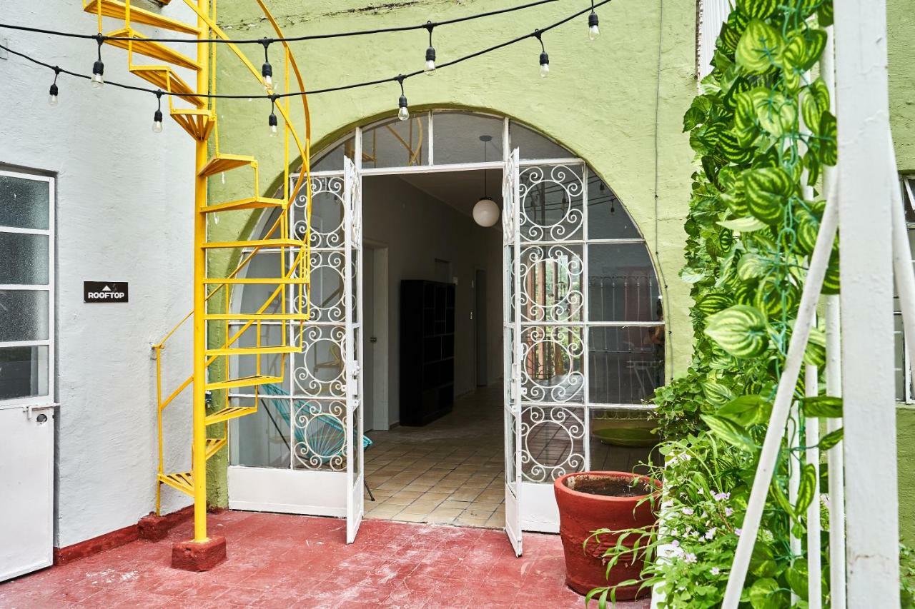 Hostal Americana Guadalajara Esterno foto
